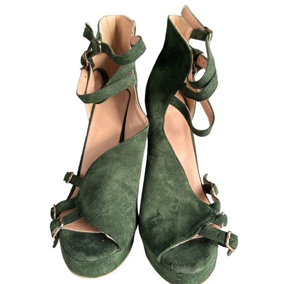 Green Suede Platform Heels, Size 14 - Picture 2 of 5
